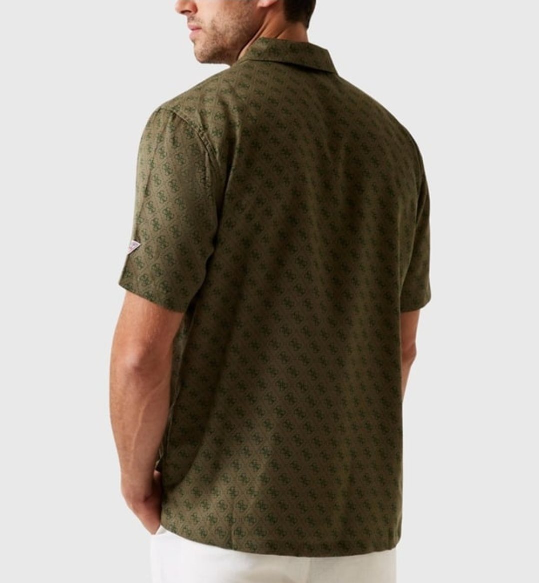 Chemise à manches courtes