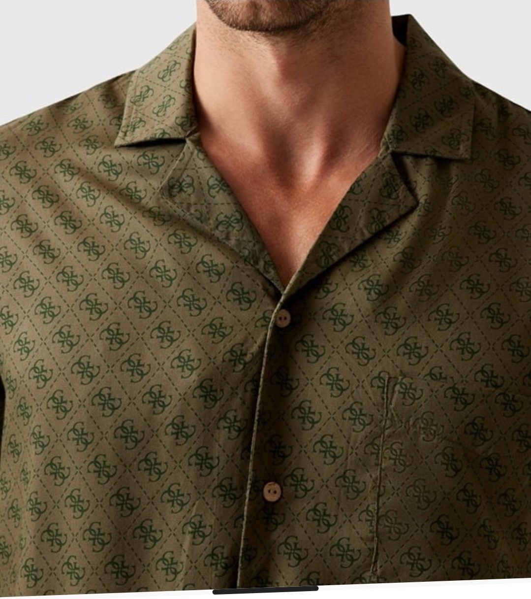Chemise à manches courtes